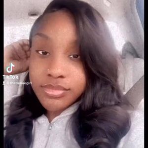 Meet your Posher, Antyonia